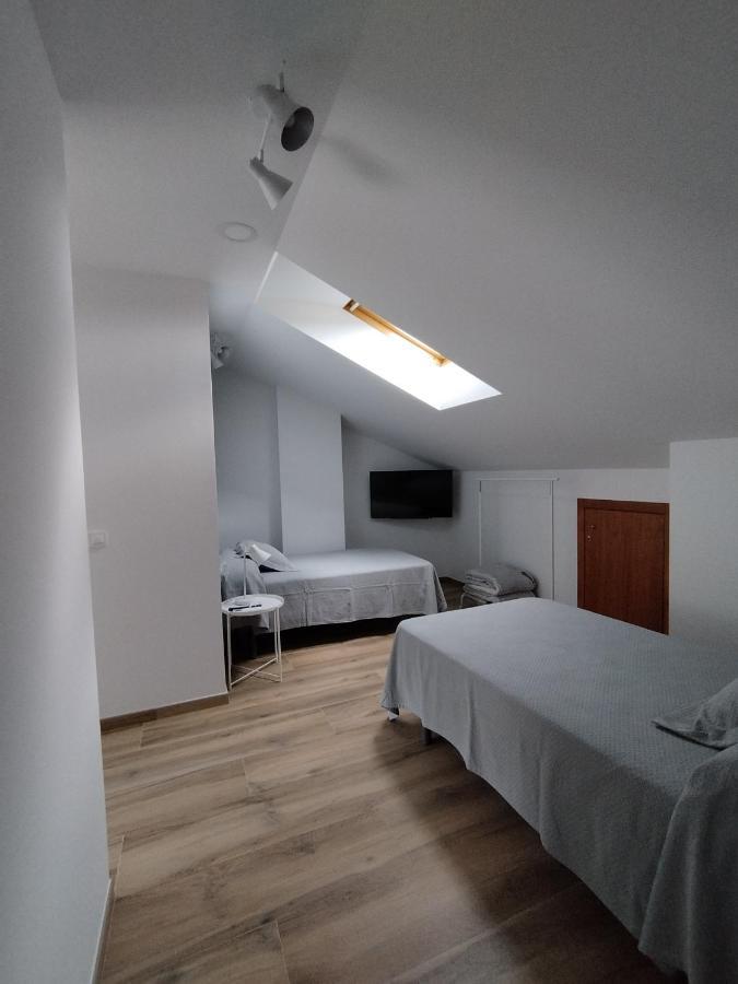 Pension Residencial Platas O Pedrouzo Exterior photo