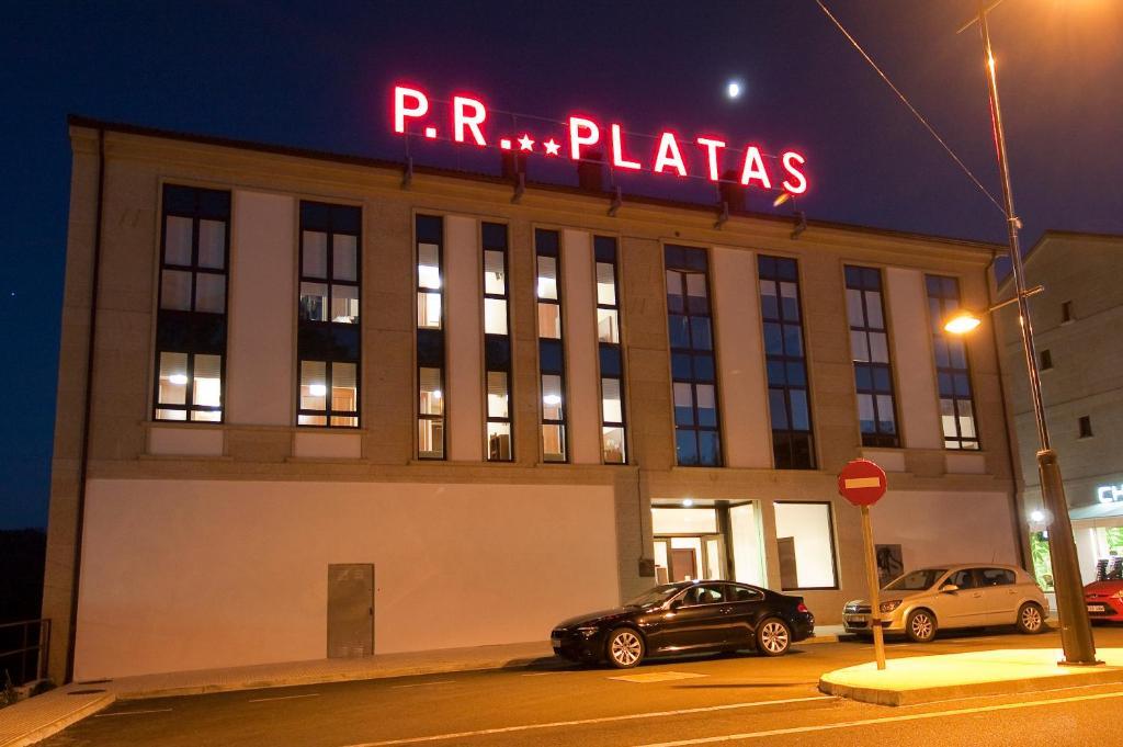 Pension Residencial Platas O Pedrouzo Exterior photo